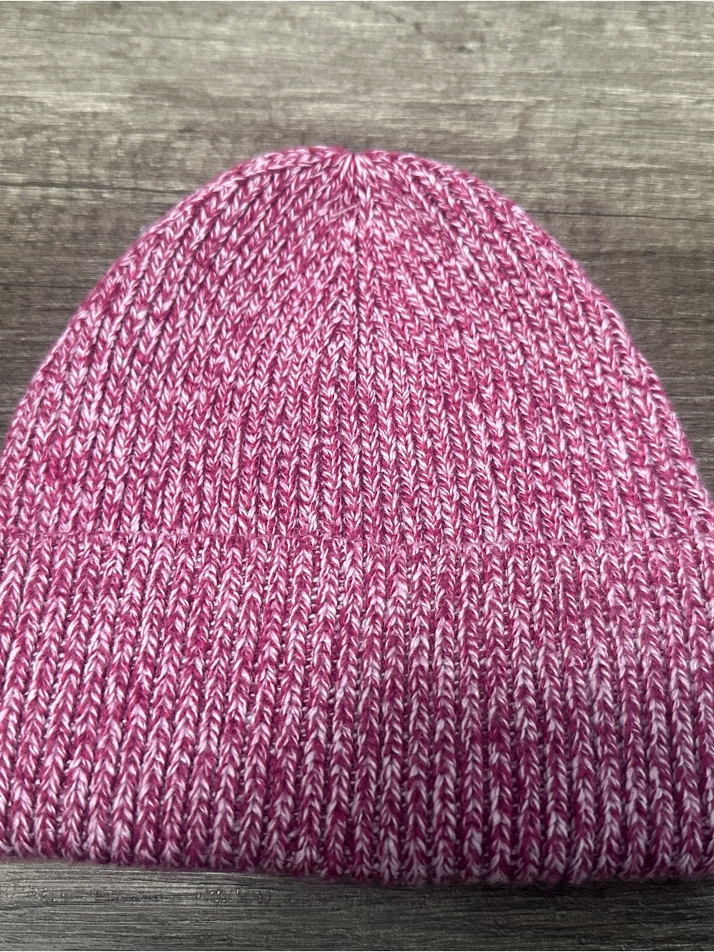 Old Navy pink & white marled knit beanie #winteraccessories #cozy